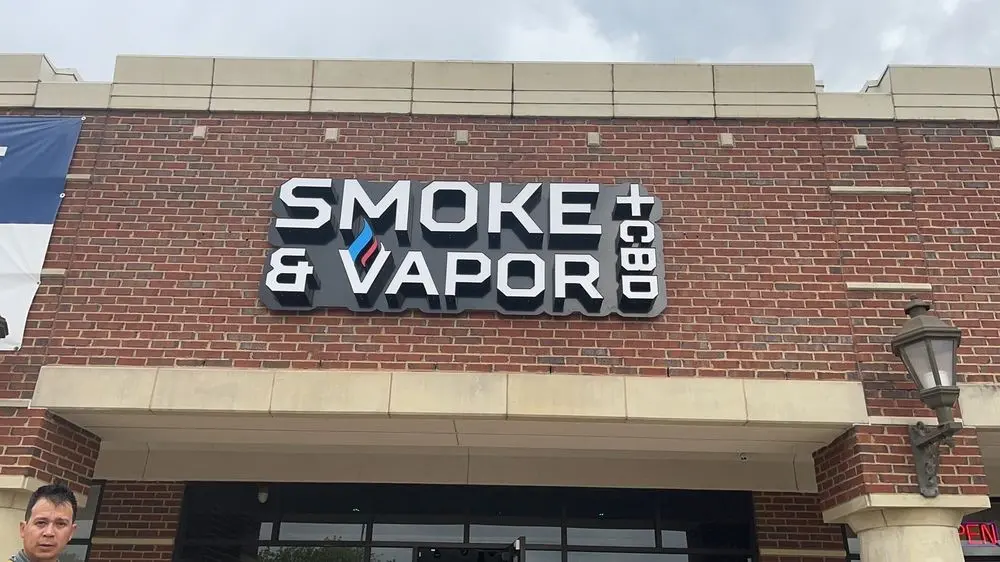 Smoke & Vapor CBD – Plano